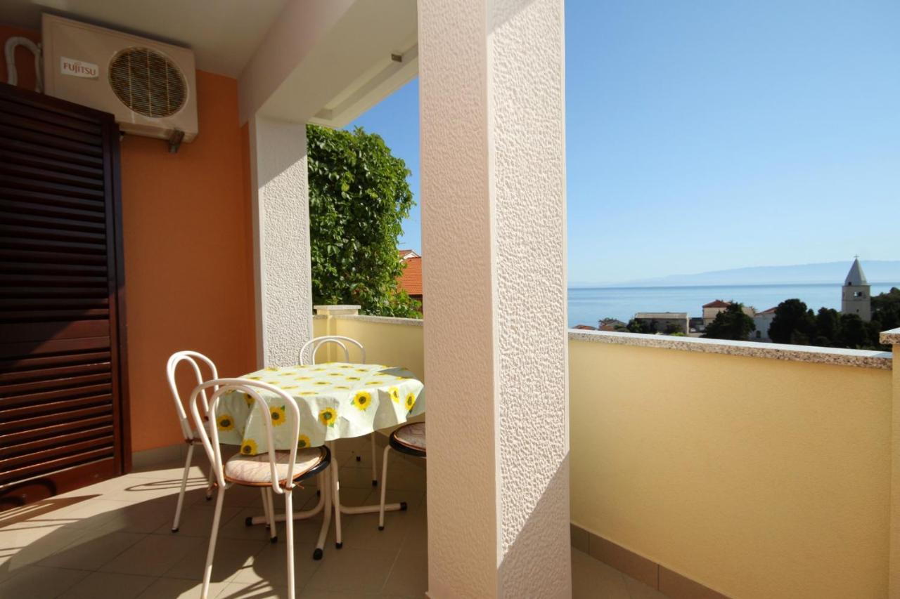 Apartments With A Parking Space Mali Losinj Ngoại thất bức ảnh